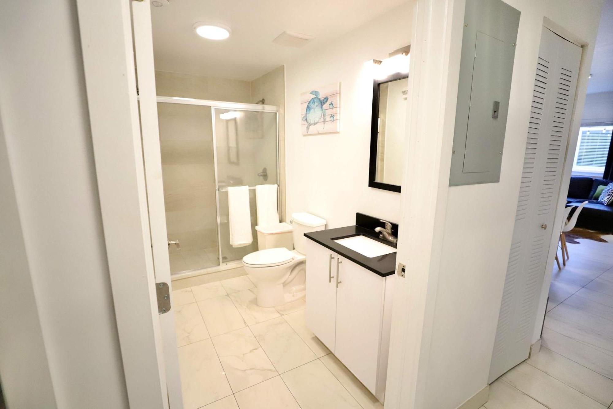 3 Bedroom 3 Bathroom Miami Beach Apartment With Free Parking Екстер'єр фото